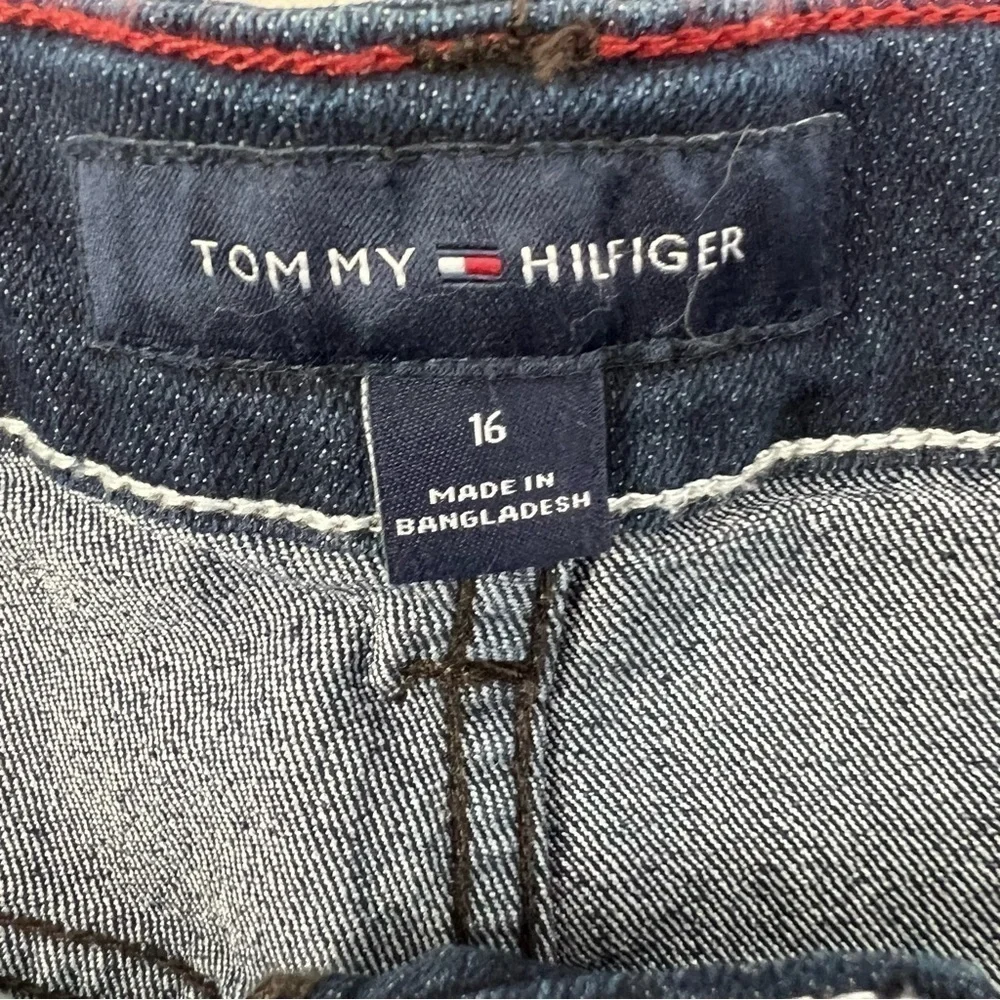 NWT TOMMY HILFIGER Boy’s Blue Jean Shorts Sz 16 Bermuda Distressed Stretch